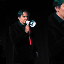 HäuserZeilen Umbrüche - Andreas Staffel rezitiert Gedichte (Foto: Frank Bertram)